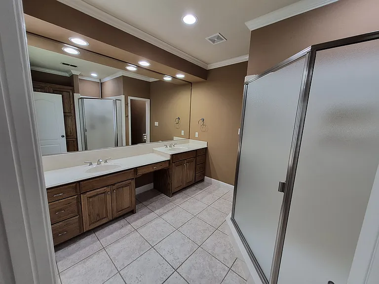 1103 Tiffany Ln — Photo 18
