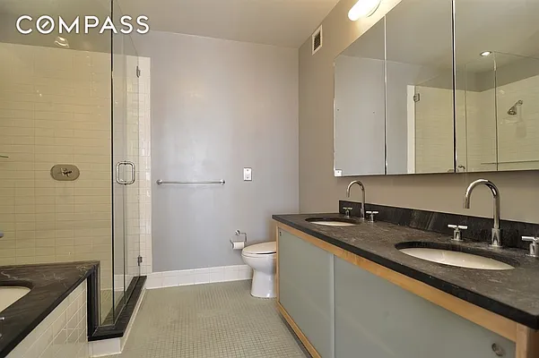 Rented by Compass | media 26