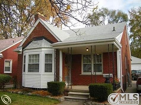 18296 Warwick.jpg