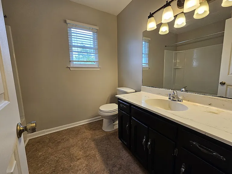 2319 Hydas Ln — Photo 13