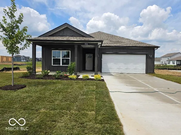 9222 Fitzgerald Dr, Indianapolis, IN 46239