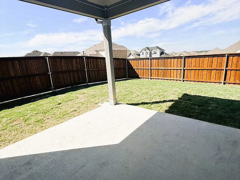 4349 Noble Ln — Photo 29