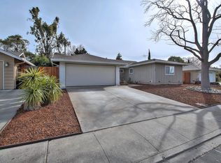445 Giannini Dr, Santa Clara, CA 95051