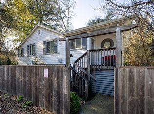 17542 Orchard Avenue, Guerneville, CA 95446