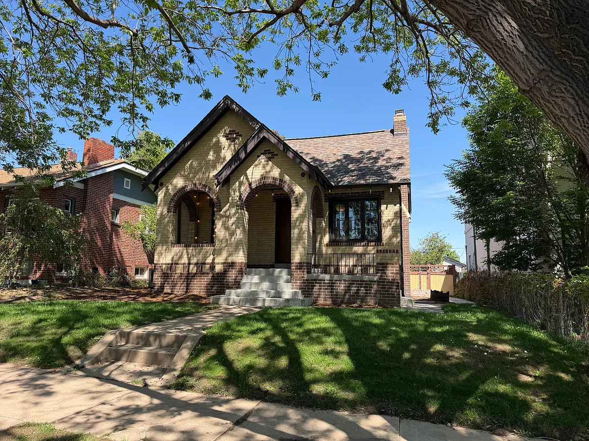 Building Photo - 3706 Meade St