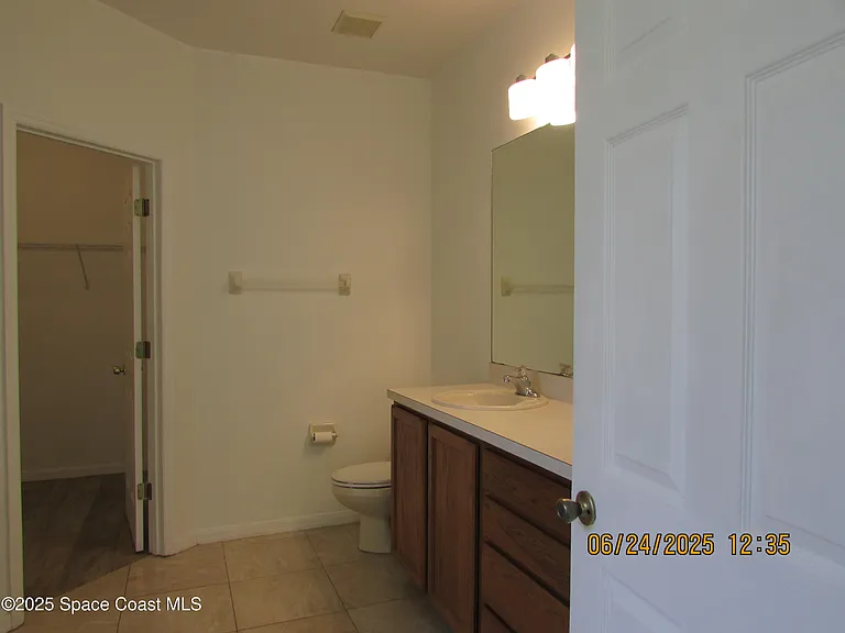 4192 Collinwood Dr — Photo 10