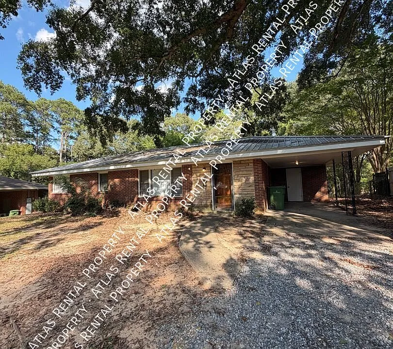 417 Holland Dr
