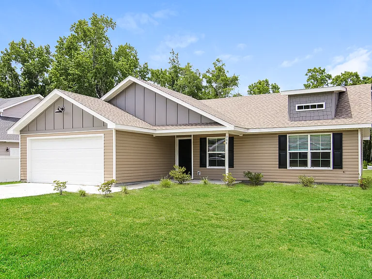 308 Pecan Point Dr — Photo 2