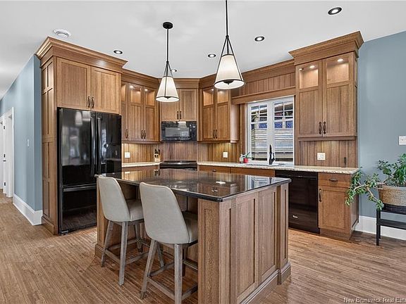 2nd image of 128 Slipp Dr