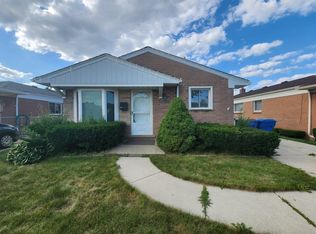 8131 Gerald Ave, Warren, MI 48093