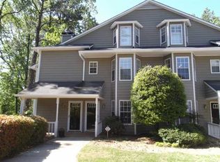 1493 Oakridge Ct, Decatur, GA 30033