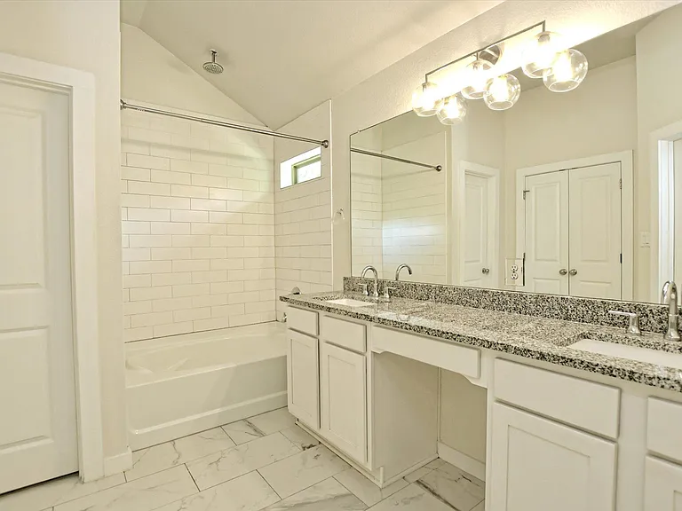 10620 W Lakeview Dr — Photo 17