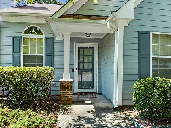 3rd image of 3822 Northlake Dr