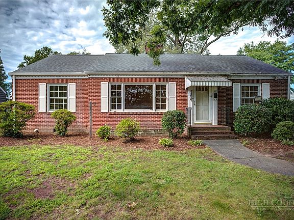 2nd image of 522 Kentwood Street