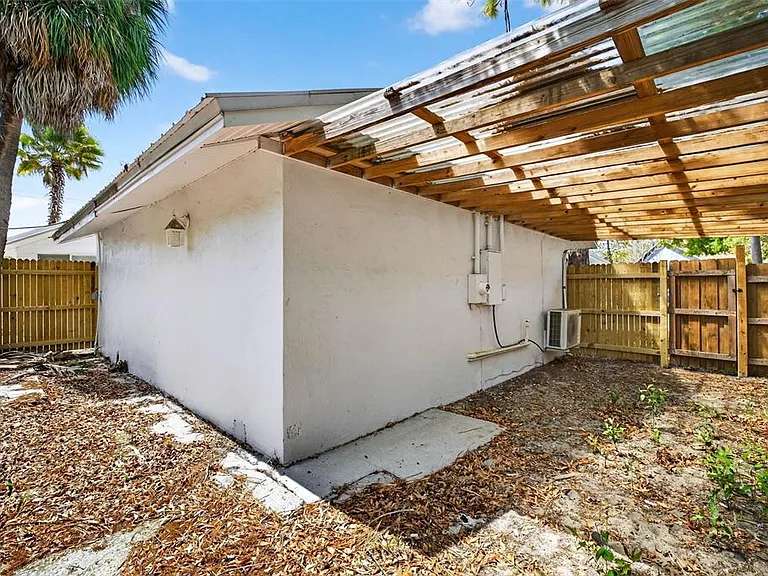 3620 E Tampa Cir — Photo 35