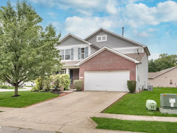 11334 High Grass Dr, Indianapolis, IN 46235
