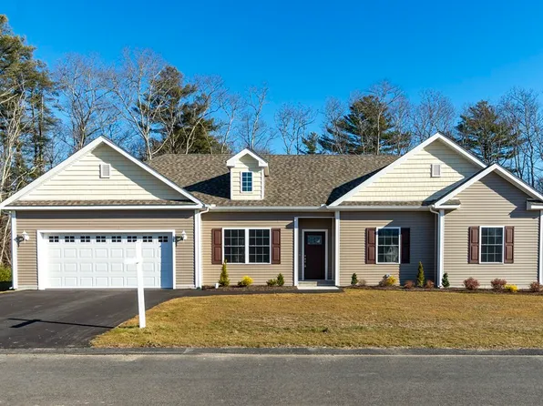 20 Nantucket Dr, Mattapoisett, MA 02739