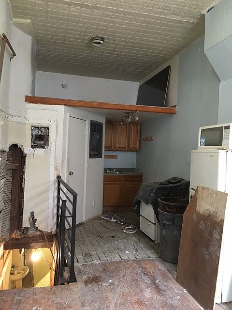 1st image of 87 Central Ave