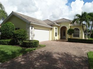 7923 Valentina Ct, Naples, FL 34114