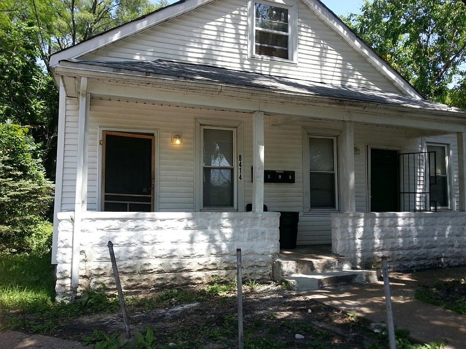 1st image of 8414 Lowell Ln