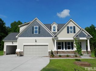 349 Brazil Nut Ln, Smithfield, NC 27577