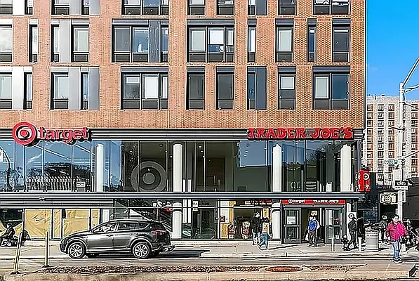 Rented by REAL New York | media 20