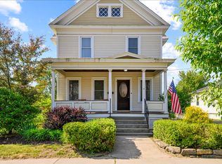 162 Lake Ave, Saratoga Springs, NY 12866