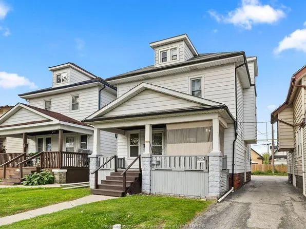 1539 Howard Ave, Windsor, ON N8X 3T5