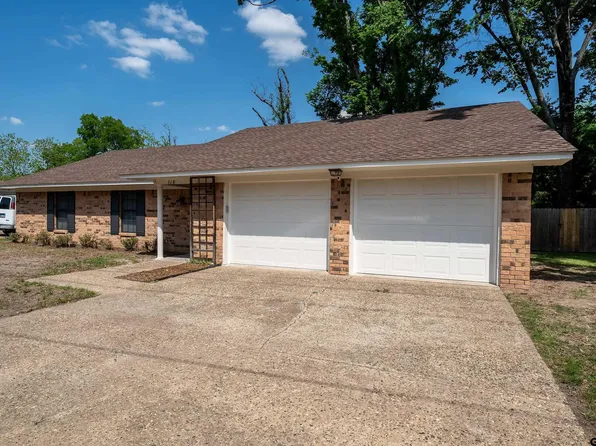 318 Mount Sylvan St, Lindale, TX 75771