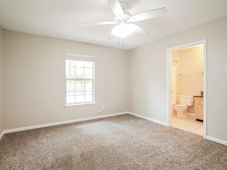 7835 Longhorn Cir E — Photo 10
