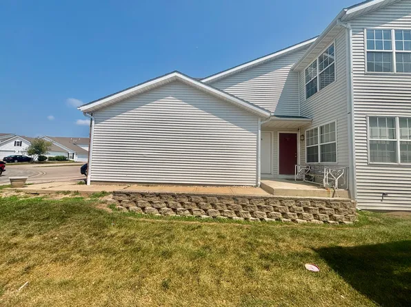 8000 Primrose Pl Unit D, Poplar Grove, IL 61065