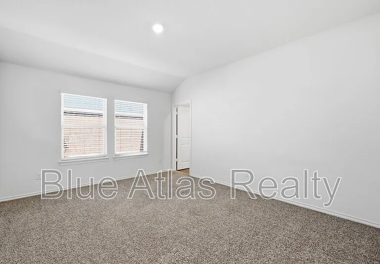 503 Cistern Way — Photo 13