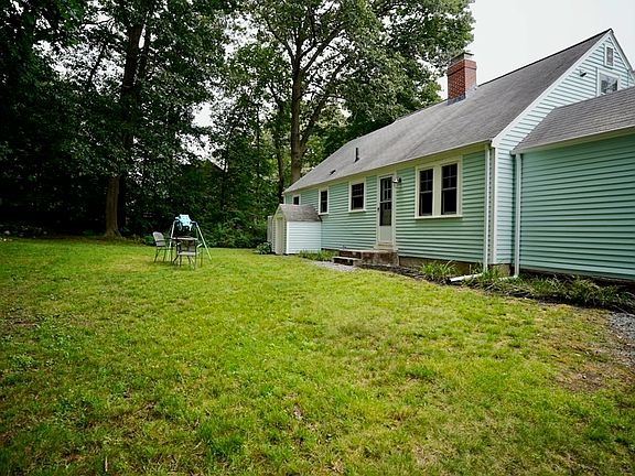 3rd image of 14 Brimbal Ave
