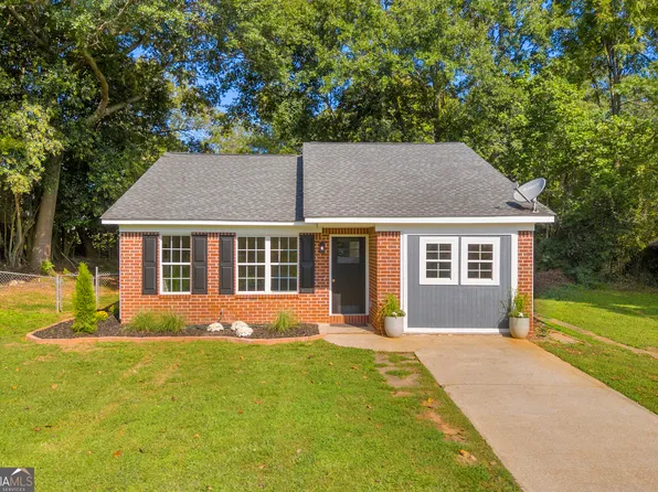 45 Williford St, Commerce, GA 30529