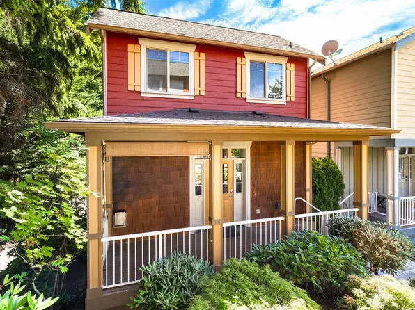 6625 SW 198th Place, Lynnwood, WA 98036