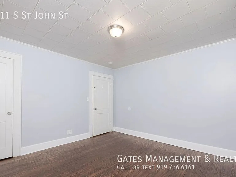 411 S Saint John St — Photo 15