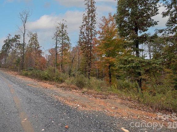 3rd image of 269 Mooseheart Rd