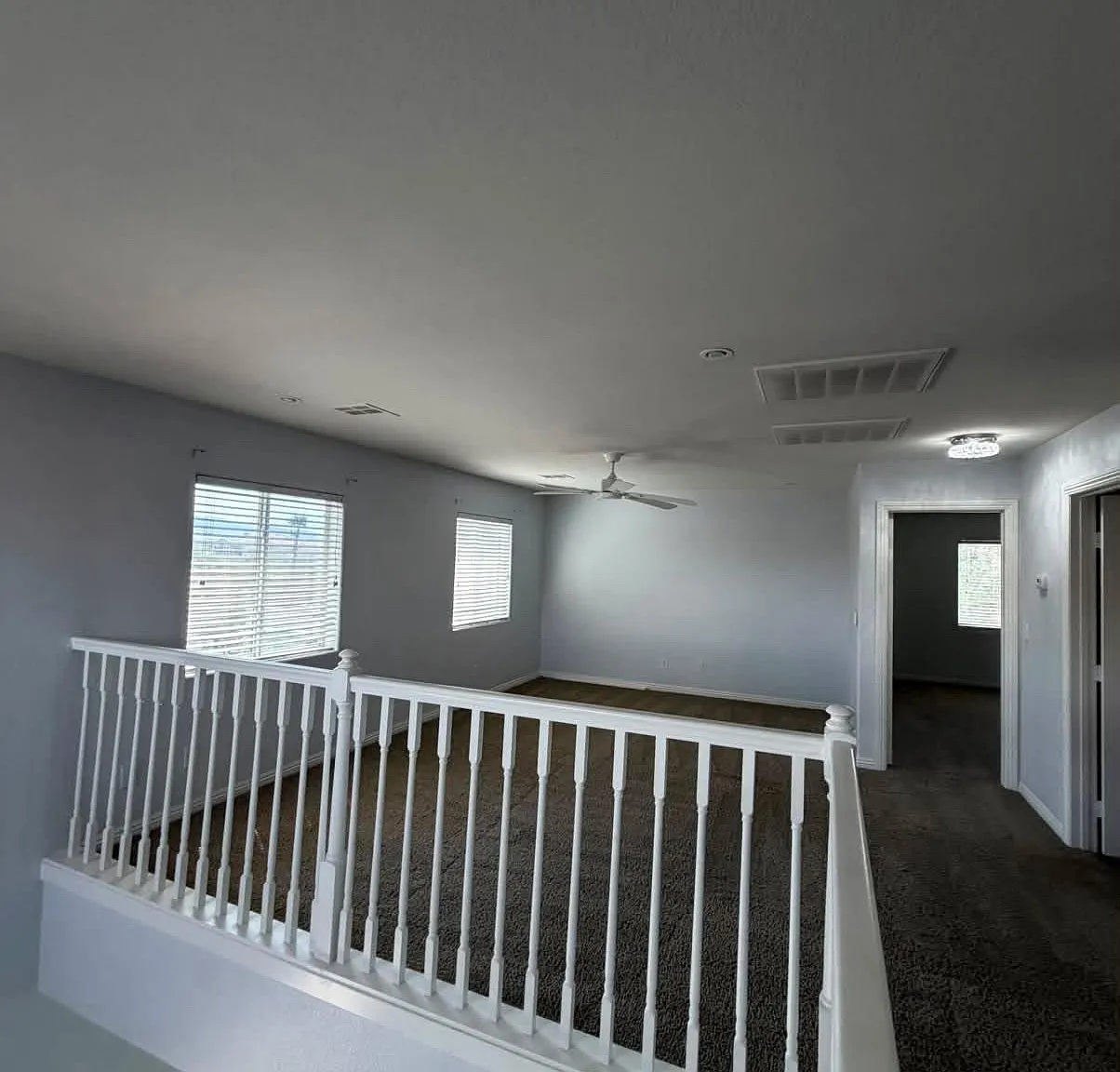 3 bed, 1996 sqft, $2,700 — Photo 4