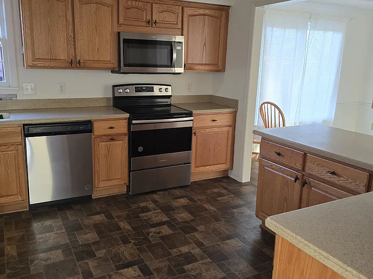 6828 Collinswood Dr — Photo 29