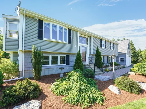 202 Cedar St, Milford, MA 01757