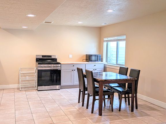 4th image of 1656 W Hunters Creek Cir