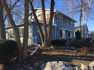 N72W18689 Good Hope Rd, Menomonee Falls, WI 53051