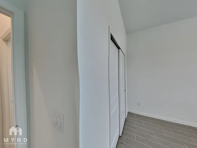 762 Middleton St — Photo 15