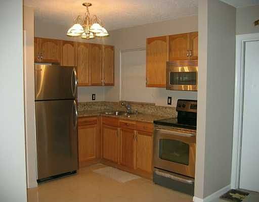 3rd image of 5180 NE 6th Ave APT 612