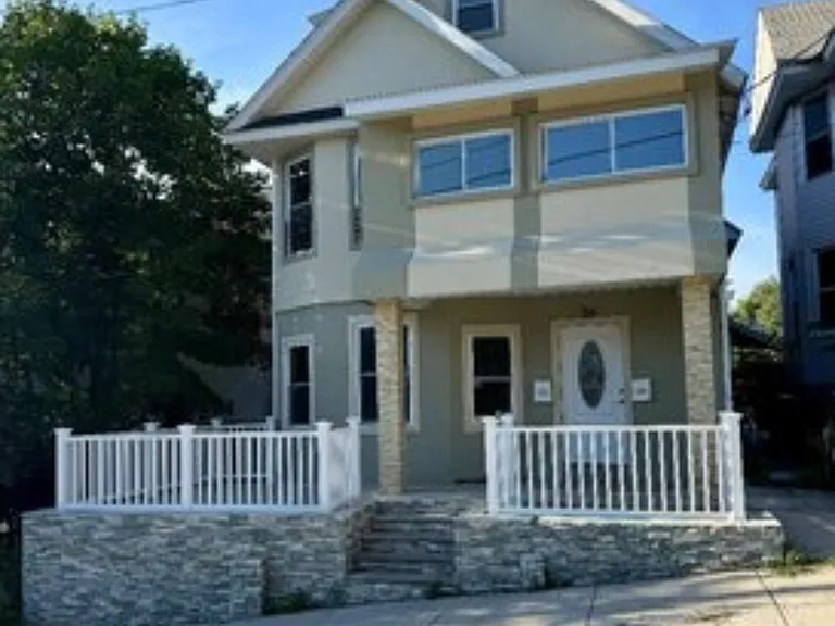 26 Maple Ave #2 — Photo 1