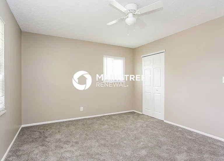 5046 Lindel Dr — Photo 15