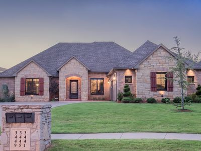 3441 Stone Brook Ct, Oklahoma City, OK, 73120