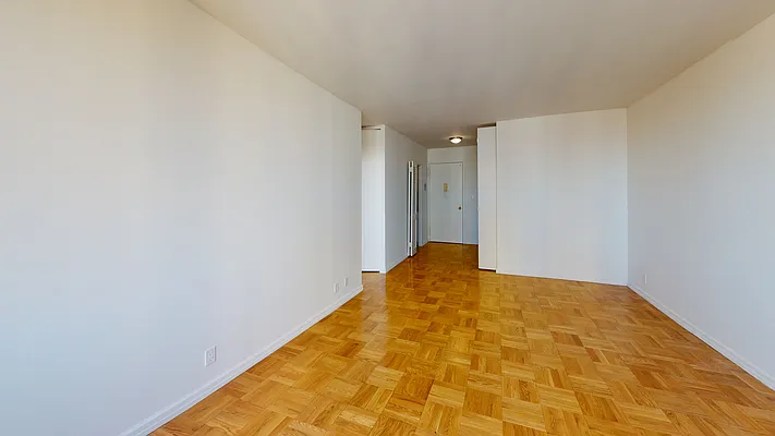 Rented by Jack Resnick & Sons | media 6