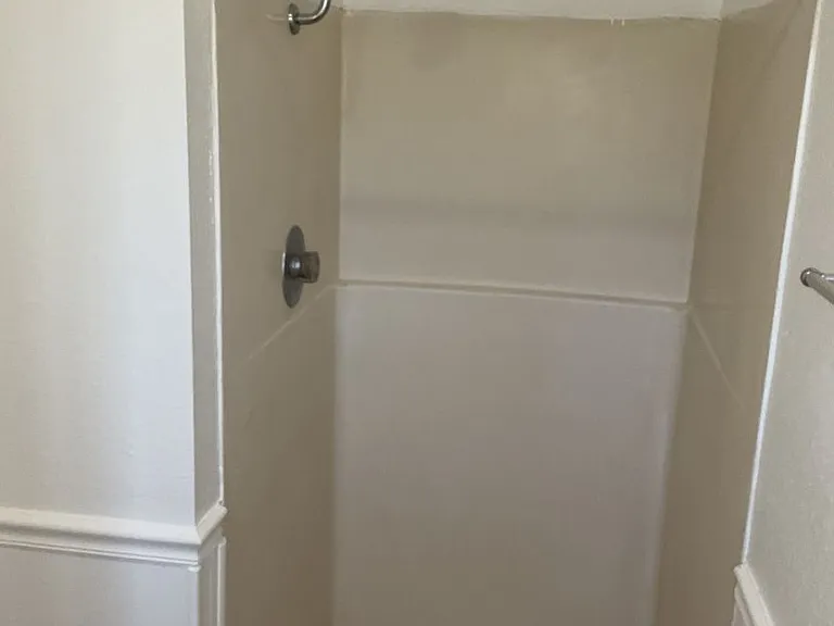 1068 Lupin Ave — Photo 28
