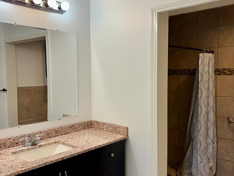 309 Emma Jane St — Photo 10